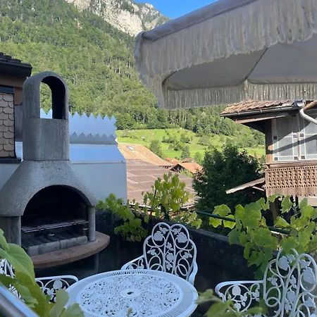 Studio By Apartments Capricorn No Parking Vakantiehuis *