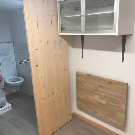 Studio By Apartments Capricorn No Parking